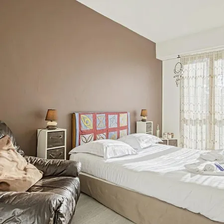 Bright And Cosy Flat With Terrace In Front Of Racetrack - Welkeys